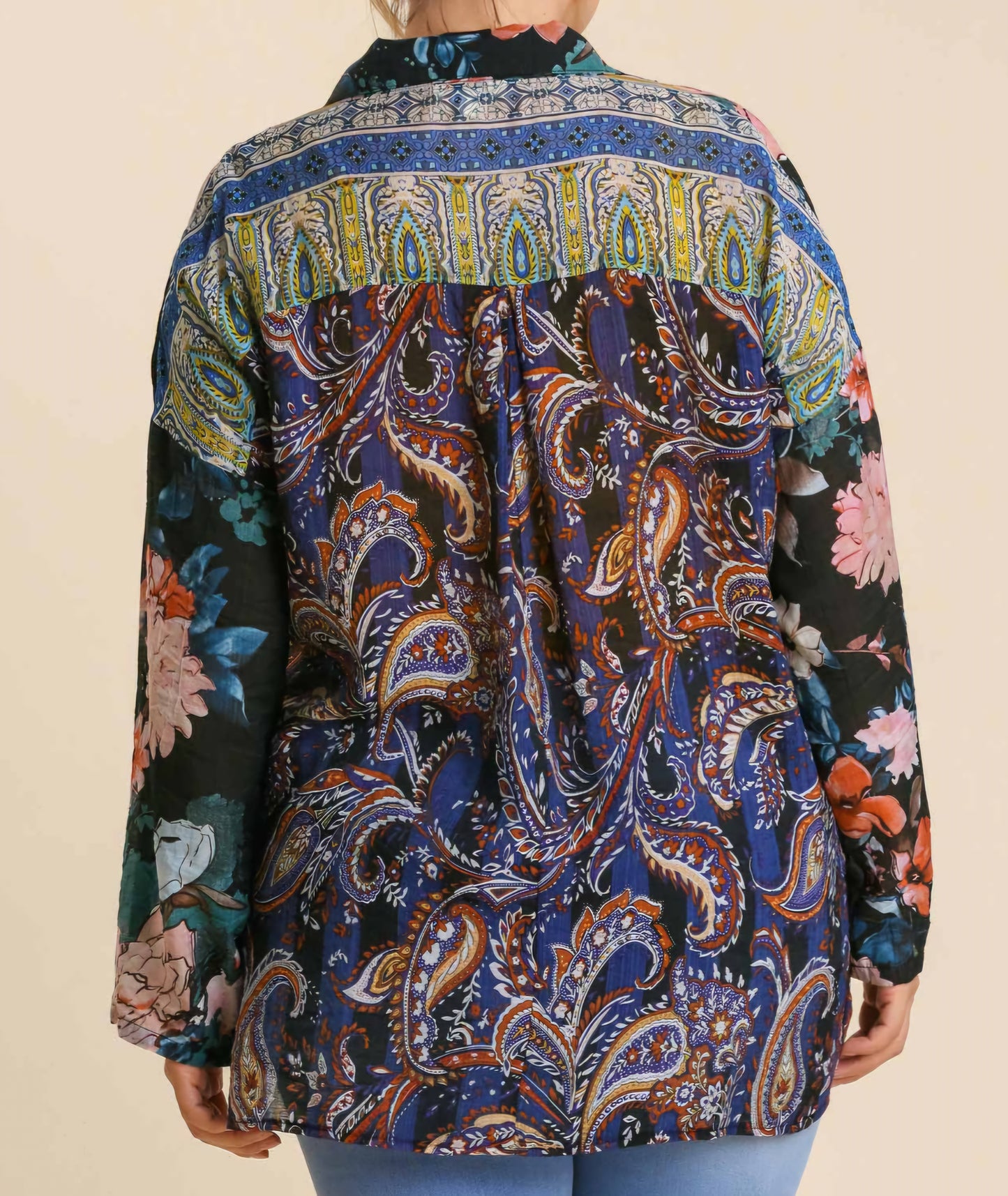 SHEER BLACK MIX BUTTON UP