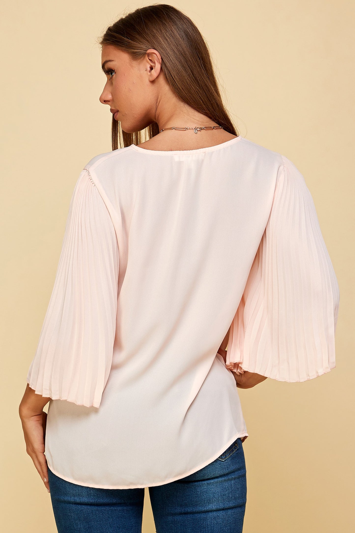 PLEATED SLEEVE SHIRT