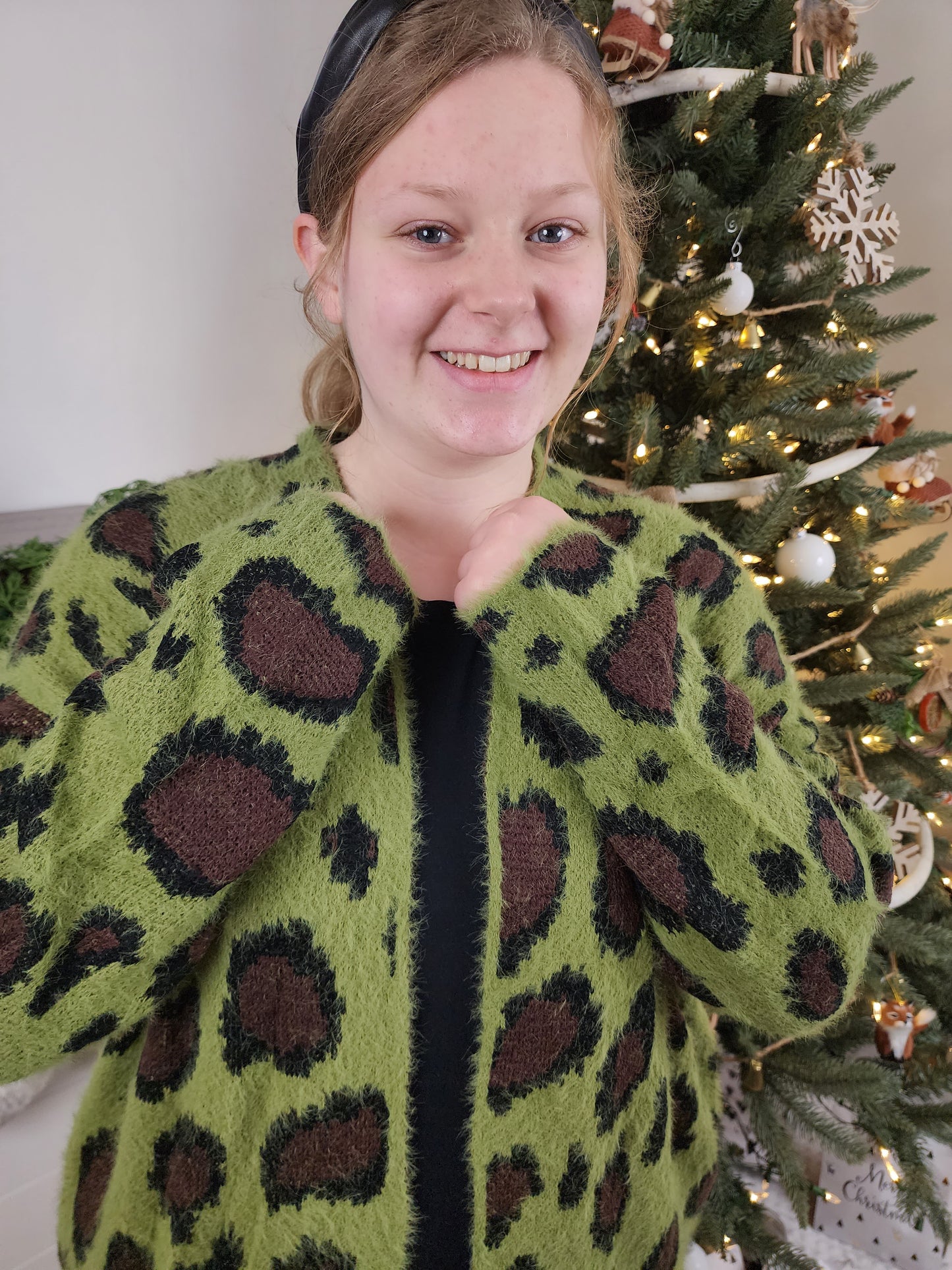 OLIVE LEOPARD CARDIGAN