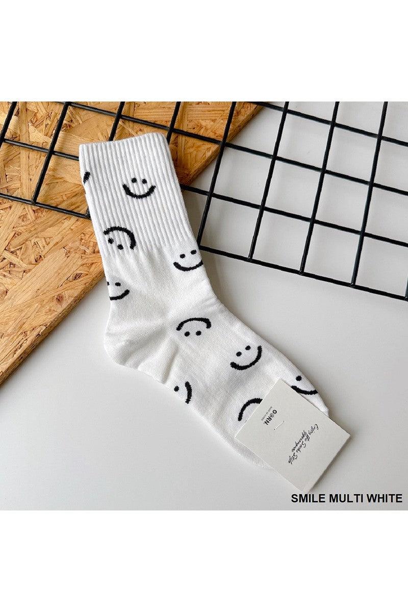 SMILEY FACE SOCKS