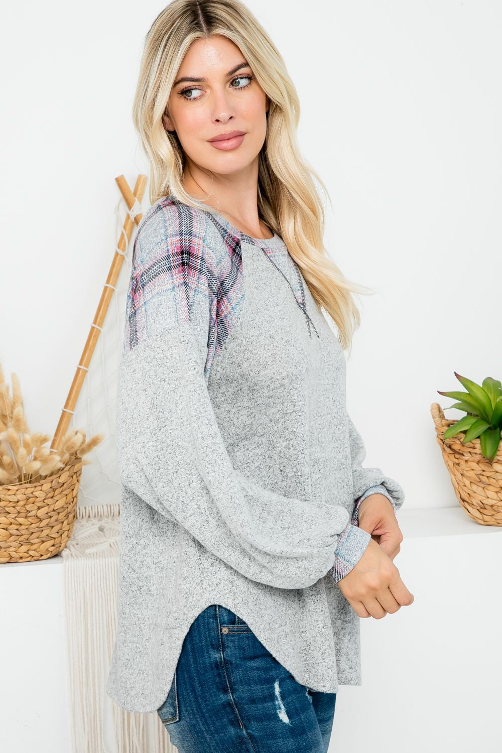 PLAID BRUSHED CASHMERE PULLOVER