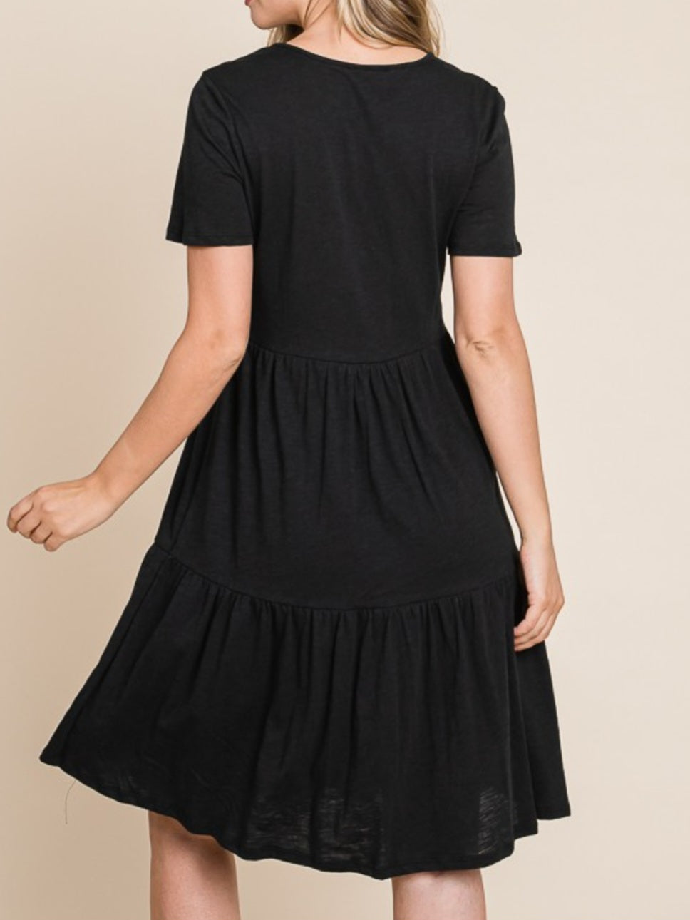 BLACK TIERED MIDI DRESS