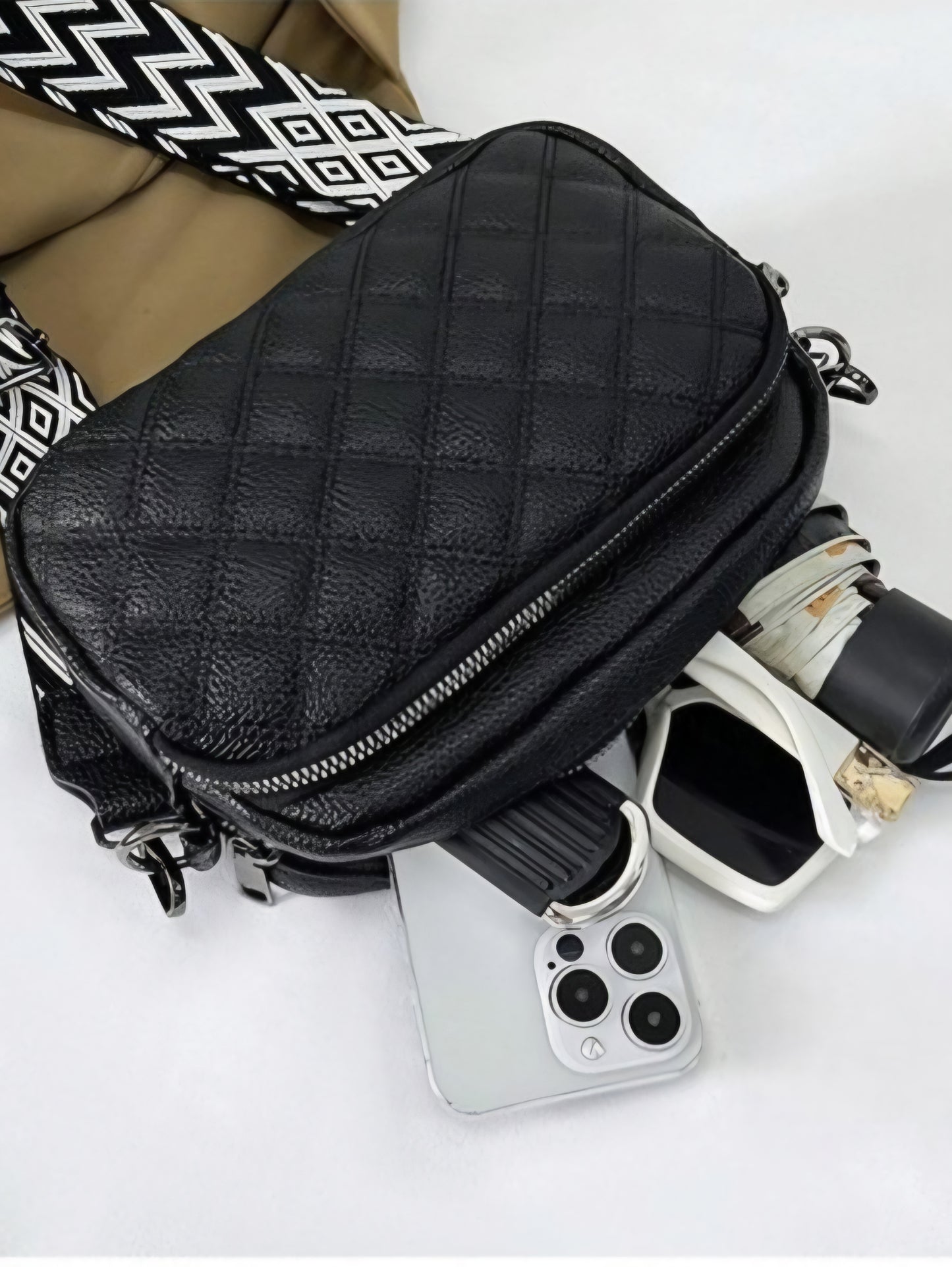 QUILTED VEGAN LEATHER CROSSBODY (multi)