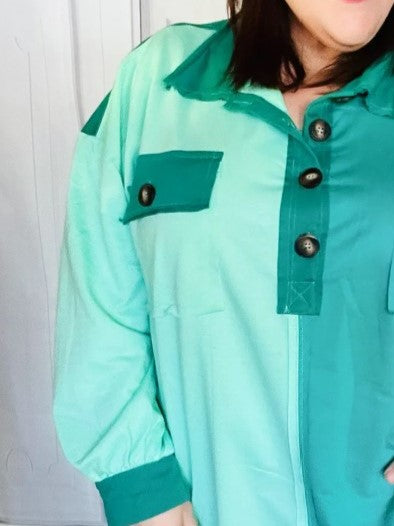 TEAL COLORBLOCK PULLOVER TOP