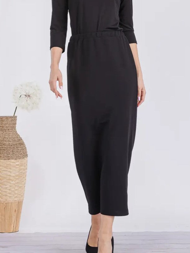 SANDRA MAXI IN BLACK