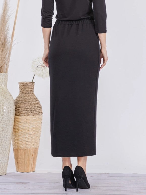 SANDRA MAXI IN BLACK