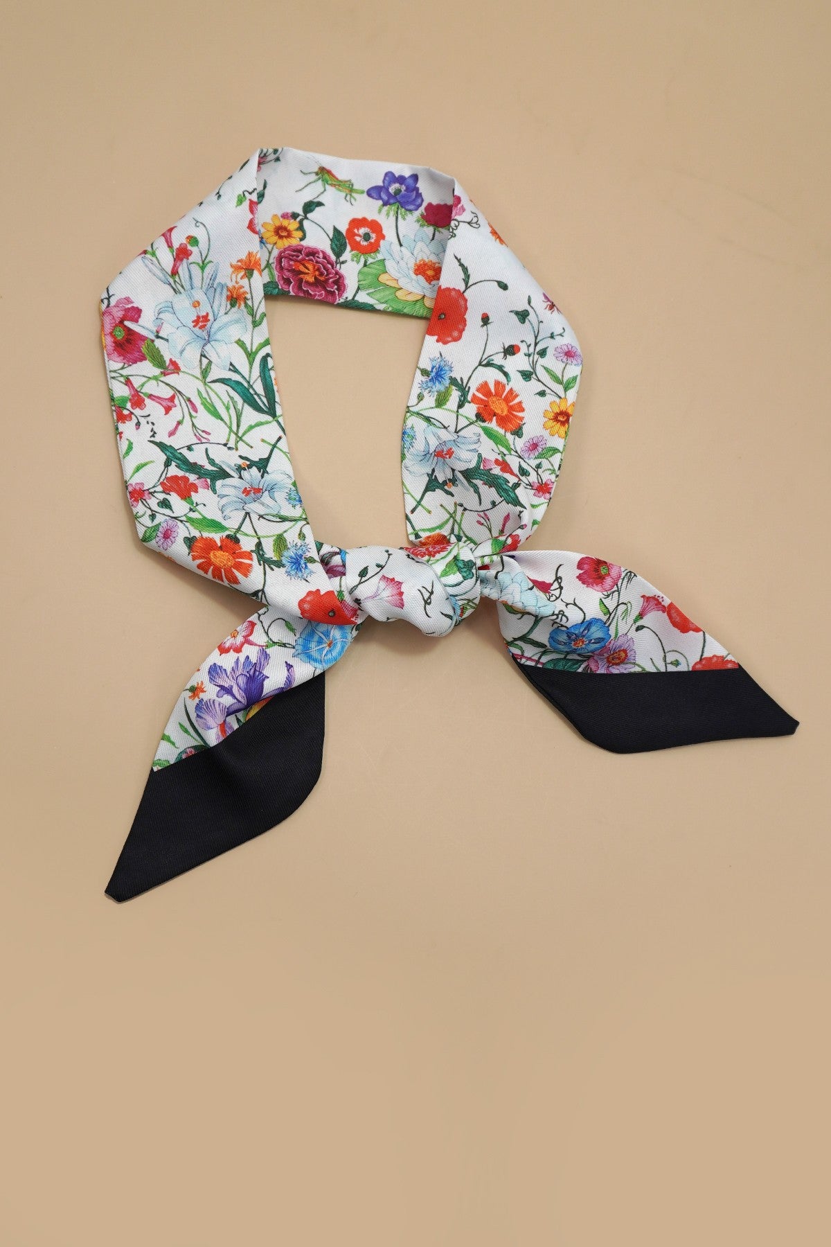 THIN HAIR/NECK SCARFS