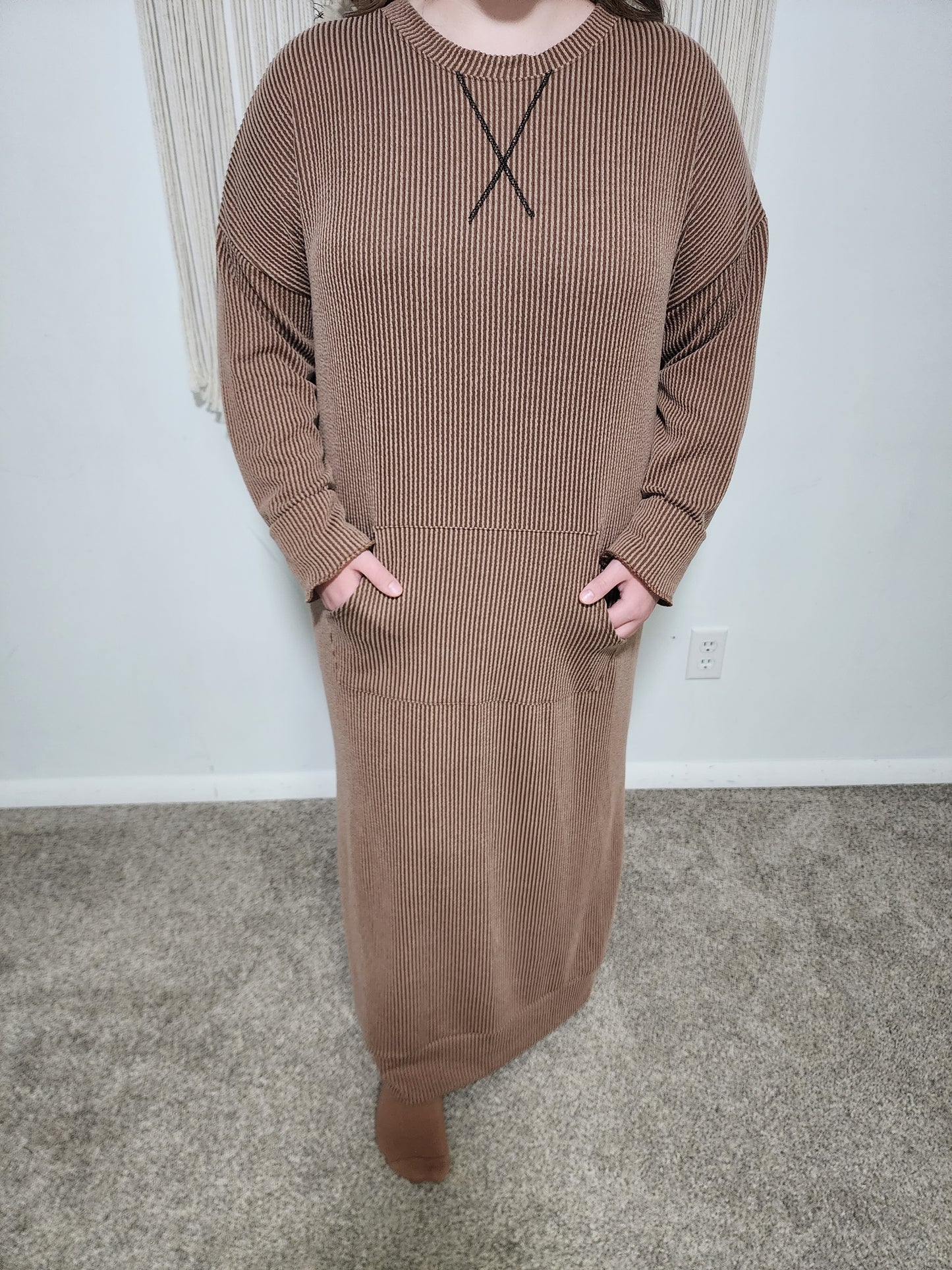 MOCHA RIBBED LOUNGE DRESS