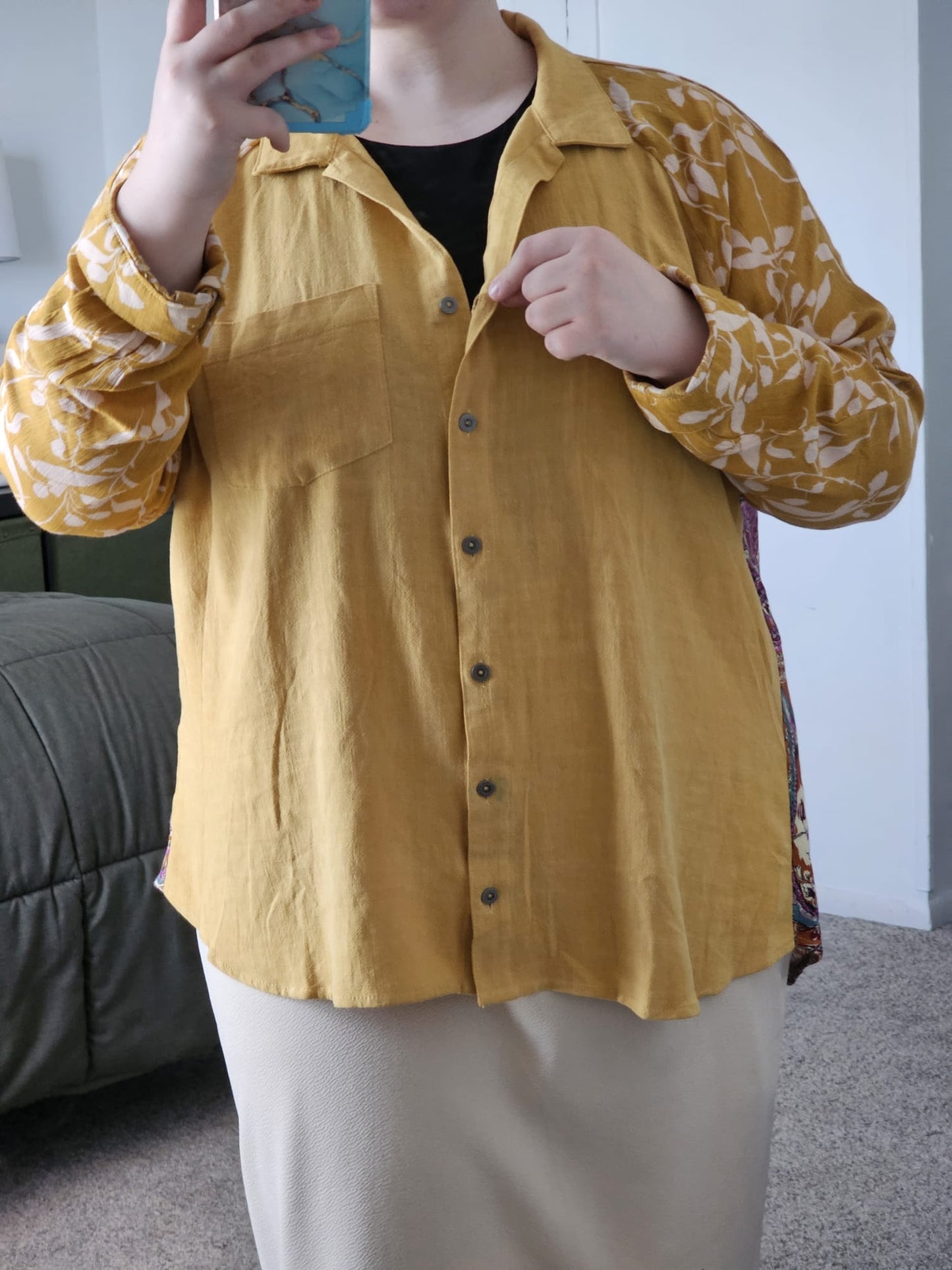 GOLDEN BUTTON UP SHIRT