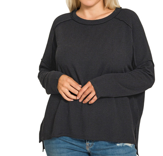 RAISED RIB RAW EDGE BOAT NECK LONG SLEEVE TOP