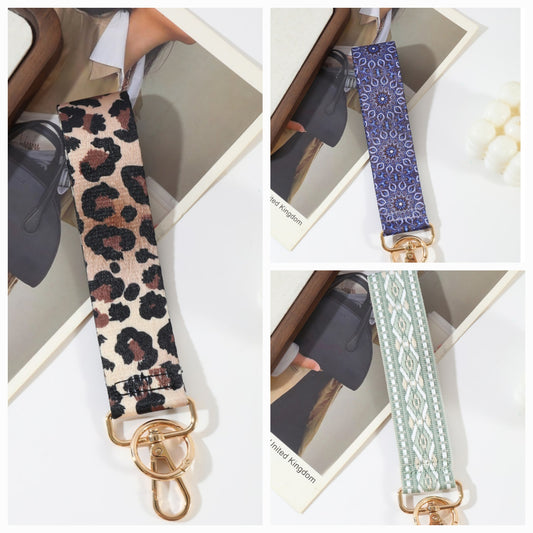 JACQUARD WEAVE WRISTLET KEYCHAINS (multi)