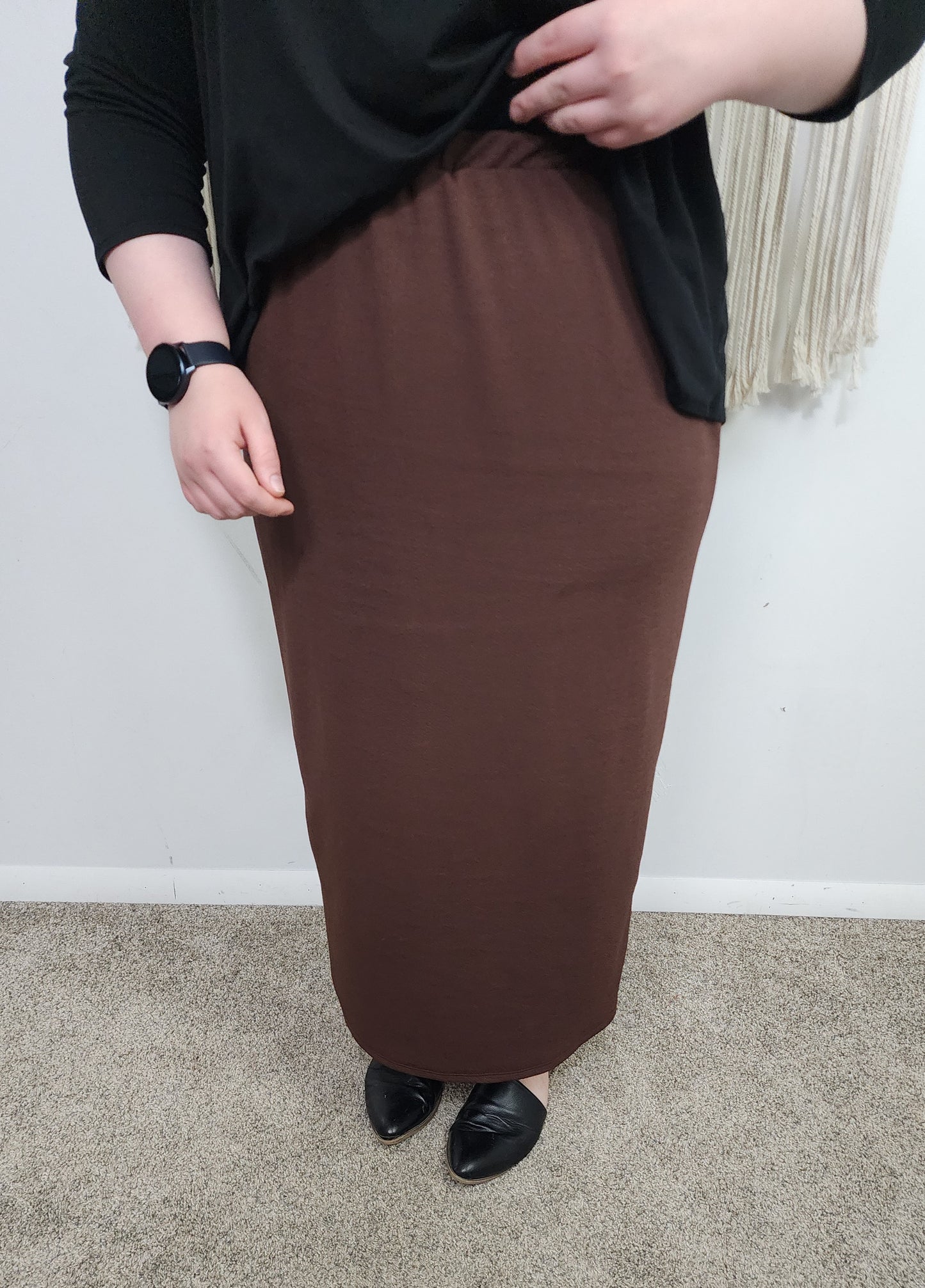 31 INCH SANDRA SKIRT IN BROWN