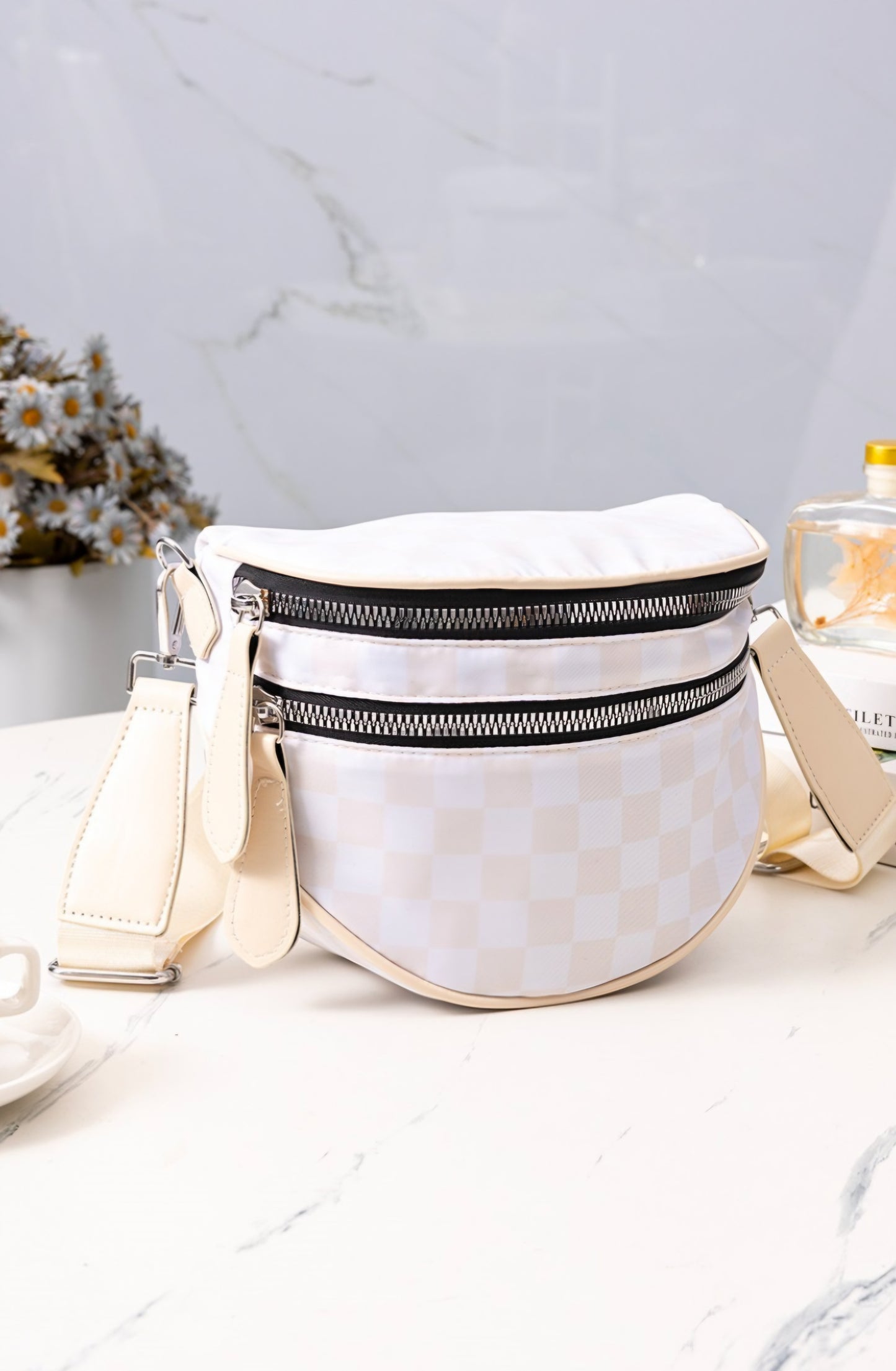 SADDLE BAG CHECKERED CROSSBOSY SLING (multi)